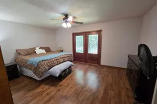 180 Laurie Ln, Silsbee, TX 77656 - Photo 6