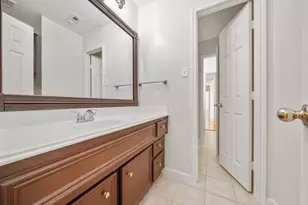 3411 Farnham Cir, Pearland, TX 77584 - Photo 12