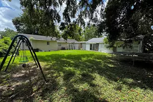 225 Beatrice St, La Marque, TX 77568 - Photo 20