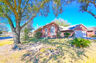 7854 Log Hollow Dr, Houston, TX 77040 - Photo 4