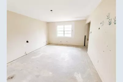5118 Lawn Arbor Drive, Houston, TX 77066 - Photo 20