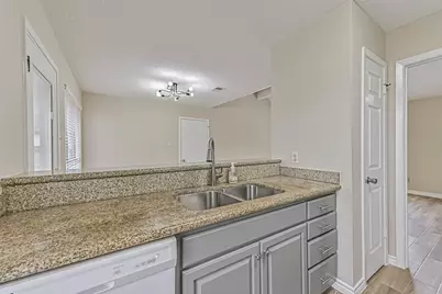 2512 Ironclad Drive, League City, TX 77573 - Photo 10