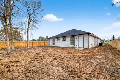 7725 Hoffman Street #A B, Houston, TX 77016 - Photo 6