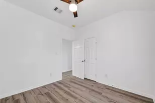 7725 Hoffman St, Houston, TX 77016 - Photo 24