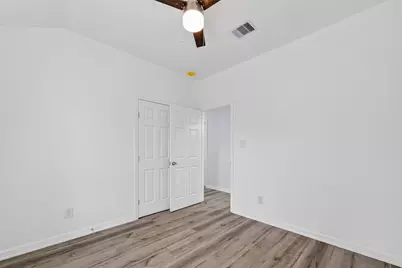 7725 Hoffman Street #A B, Houston, TX 77016 - Photo 6