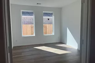 2711 Pne Blf Dr, Rosenberg, TX 77469 - Photo 4