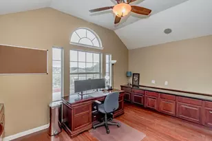 303 N Elder Grove Dr, Pearland, TX 77584 - Photo 24