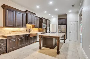 918 Knox St, Houston, TX 77007 - Photo 4