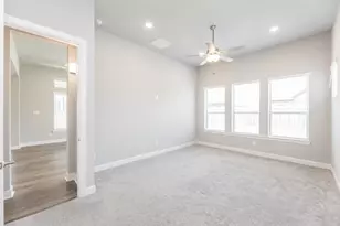 13719 Tranquila Vis Dr, Cypress, TX 77433 - Photo 28