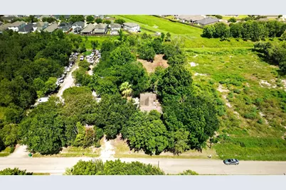 13917 Ambrose Street, Houston, TX 77045 - Photo 46