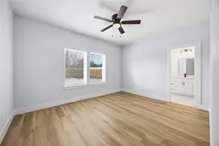 7625 De Priest St, Houston, TX 77088 - Photo 16