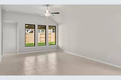 1068 Shoal Creek Trail, Conroe, TX 77304 - Photo 10