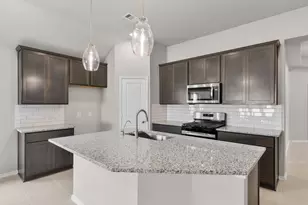 1068 Shl Crk Trl, Conroe, TX 77304 - Photo 4