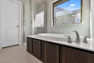 1068 Shl Crk Trl, Conroe, TX 77304 - Photo 16