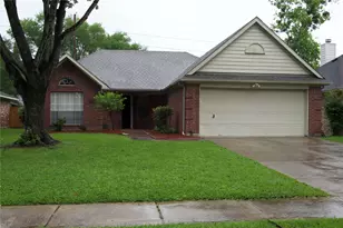 16514 Camino Del Sol Dr, Houston, TX 77083 - Photo 2