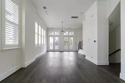 2613 Maxroy Street, Houston, TX 77007 - Photo 10