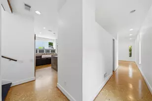 7002 Newcastle St, Bellaire, TX 77401 - Photo 38