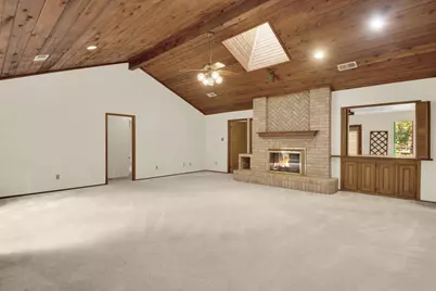 1714 Coe Road, Pinehurst, TX 77362 - Photo 10