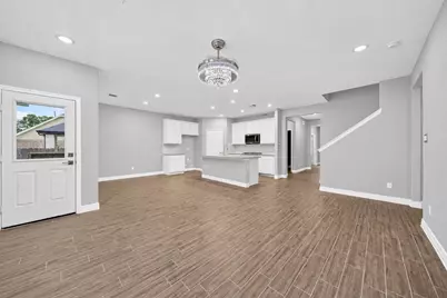 607 Spotted Sunfish Drive, Willis, TX 77318 - Photo 10