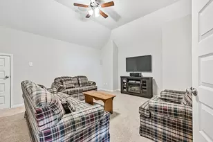 2303 Rosehill Gdn Trl, Pearland, TX 77089 - Photo 32