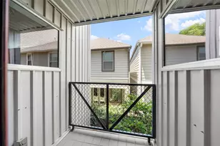 1716 W Dallas St, Houston, TX 77019 - Photo 18