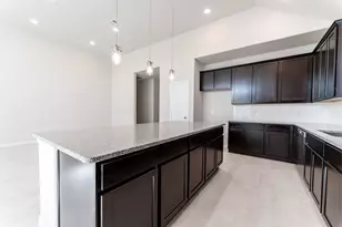8603 Jade Hl Dr, Iowa Colony, TX 77583 - Photo 6