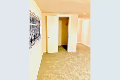 7339 Mountbatten Road, Houston, TX 77033 - Photo 6