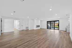 4009 Omeara Dr, Houston, TX 77025 - Photo 12