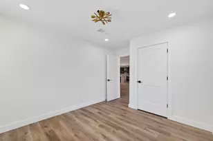 4009 Omeara Dr, Houston, TX 77025 - Photo 16