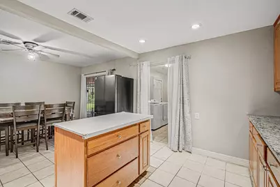 9318 Linda Vista Road, Houston, TX 77078 - Photo 12