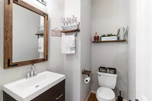 51 Silver Bayou Ct, Conroe, TX 77384 - Photo 20