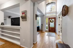 51 Silver Bayou Ct, Conroe, TX 77384 - Photo 4