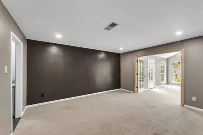 622 S Rivershire Drive, Conroe, TX 77304 - Photo 26