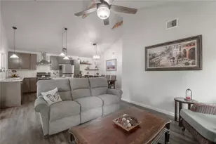 110 N Bailey St, Trinity, TX 75862 - Photo 10
