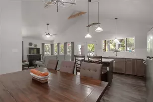 110 N Bailey St, Trinity, TX 75862 - Photo 20