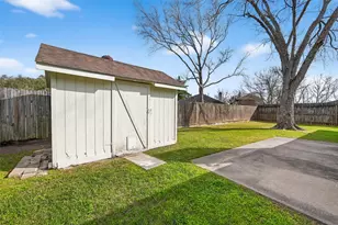 2709 Lee Cir, Rosenberg, TX 77471 - Photo 40
