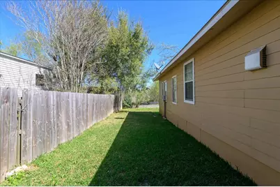 3629 County Road 870, Alvin, TX 77511 - Photo 14