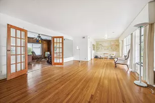 3825 Gramercy St, Houston, TX 77025 - Photo 2