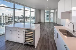 4521 San Felipe St, Houston, TX 77027 - Photo 10