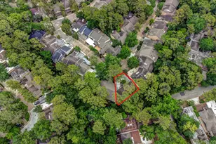 201 Vanderpool Ln, Houston, TX 77024 - Photo 32