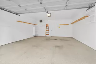 938 Memorial Village Dr, Houston, TX 77024 - Photo 32