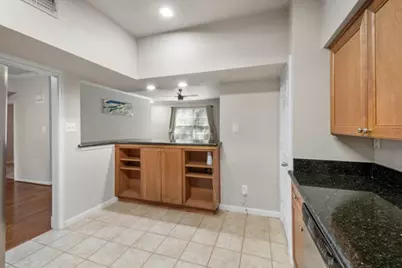 2255 Braeswood Park Drive #338, Houston, TX 77030 - Photo 8