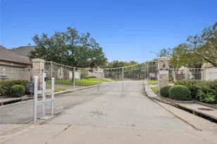 902 Grand Oaks Cir, College Station, TX 77840 - Photo 4