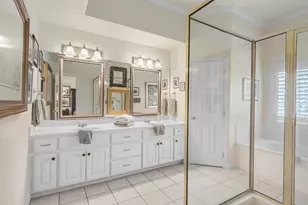 902 Grand Oaks Cir, College Station, TX 77840 - Photo 8