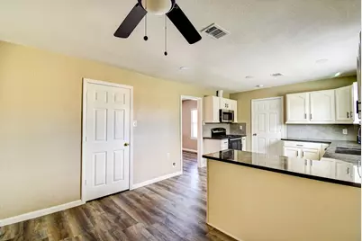 3611 Cedar Street, Damon, TX 77430 - Photo 12