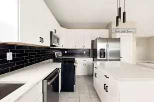 5854 Southville St, Houston, TX 77033 - Photo 16