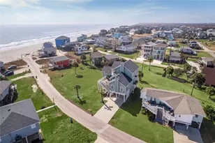 4210 Surf Dr, Galveston, TX 77554 - Photo 40