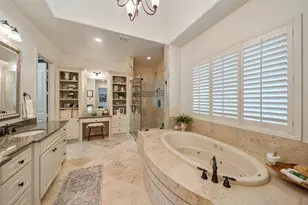 1108 Danbury Rd, Houston, TX 77055 - Photo 32