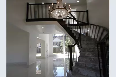 5623 Theall Road, Houston, TX 77066 - Photo 2