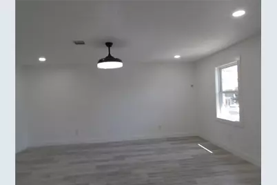 5623 Theall Road, Houston, TX 77066 - Photo 18